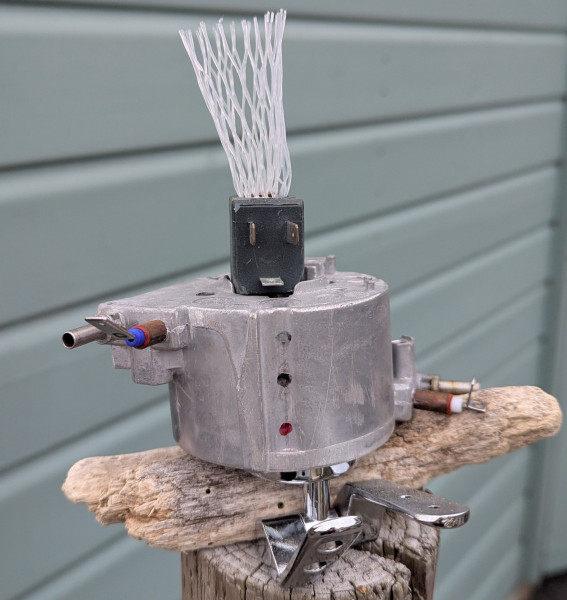 Sitting-on-the-Dock-of-the-Bay